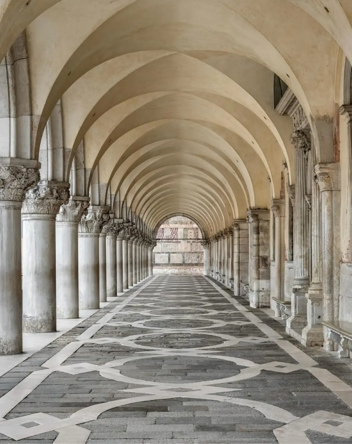 Doge's Palace FAQs: Photos, Bags, Dress Code, Accessibility, and Facilities